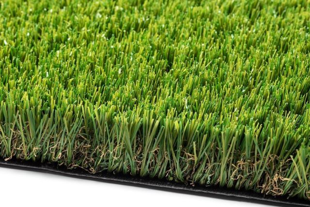 can dogs ruin fake grass